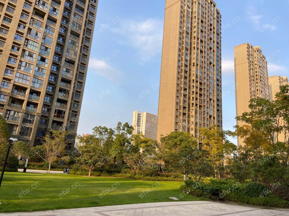 苏宁悦城C区 3室2厅