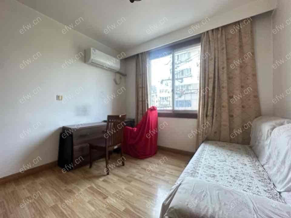 市核心区域 地铁口 出行便利 配套完善 好房子好楼层