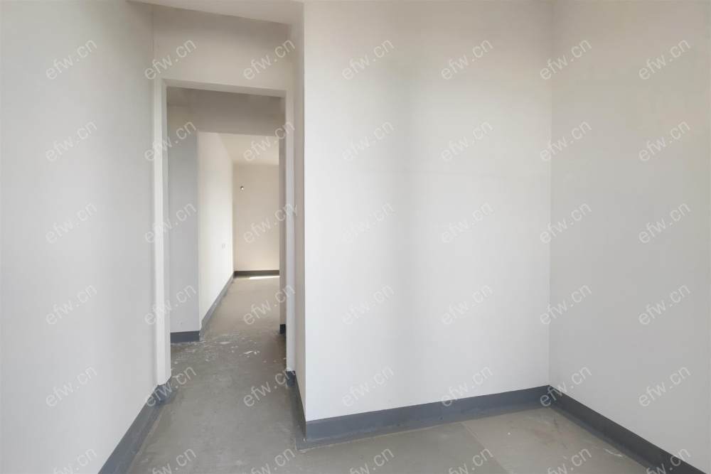 看房密码 828630# 前面是洋房