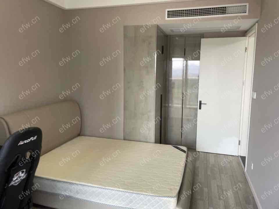 家电齐全 带飘窗 蠡湖香樟园 采光好 绿化好
