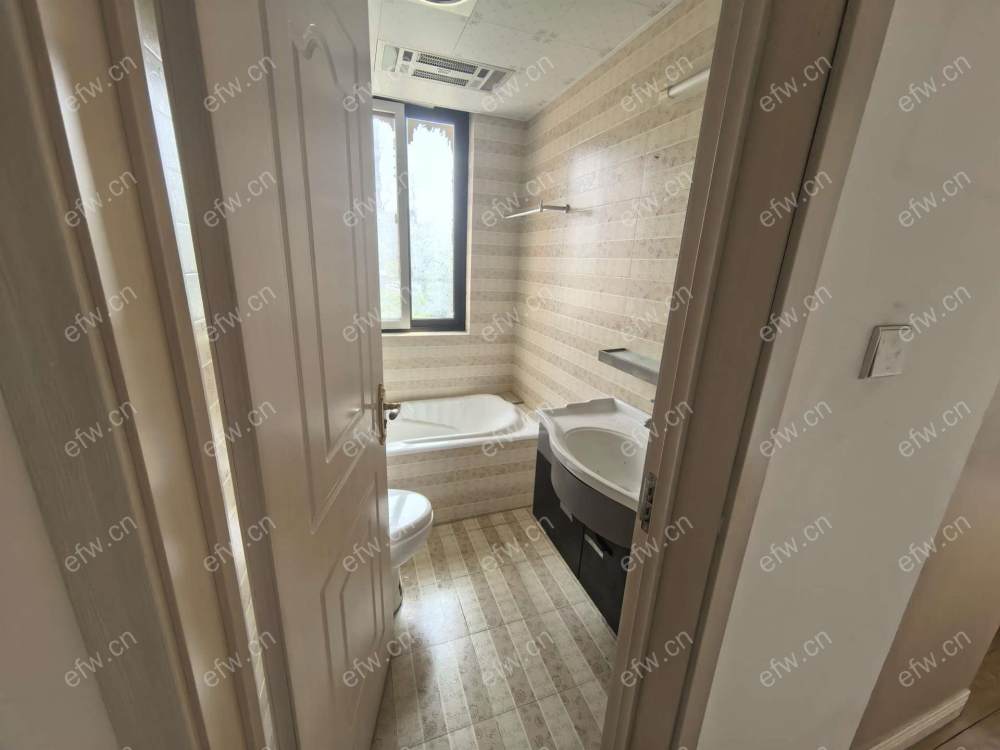 惠景家园精装3室  随时看房 拎包入住