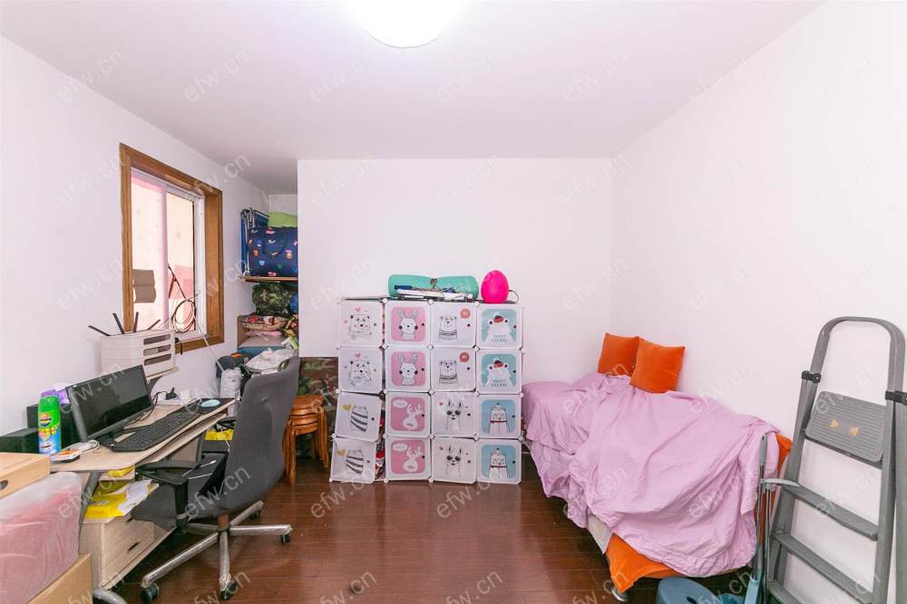 婚装全明东边户3房,荷花里 格局工整合理