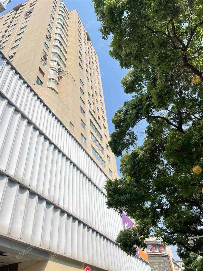 诚心出租，，，，，，，，，