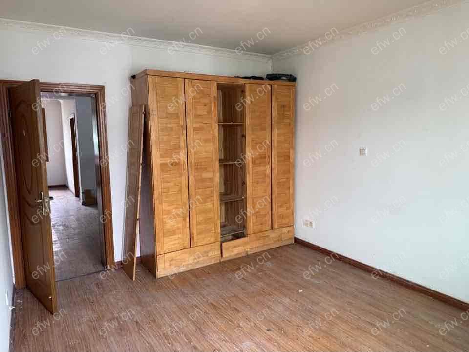 景亭苑 3室2厅 家具家电齐全