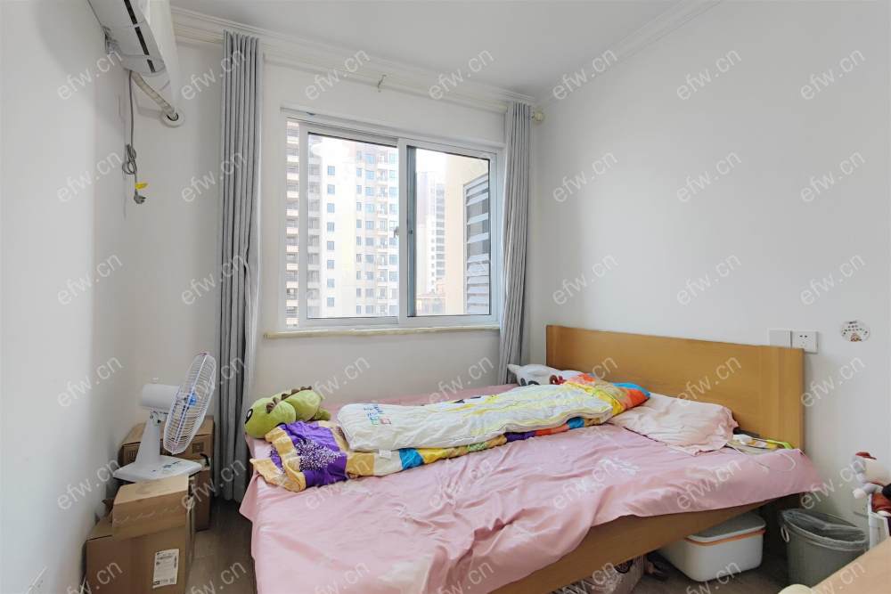 蓝光五彩城，精装三房