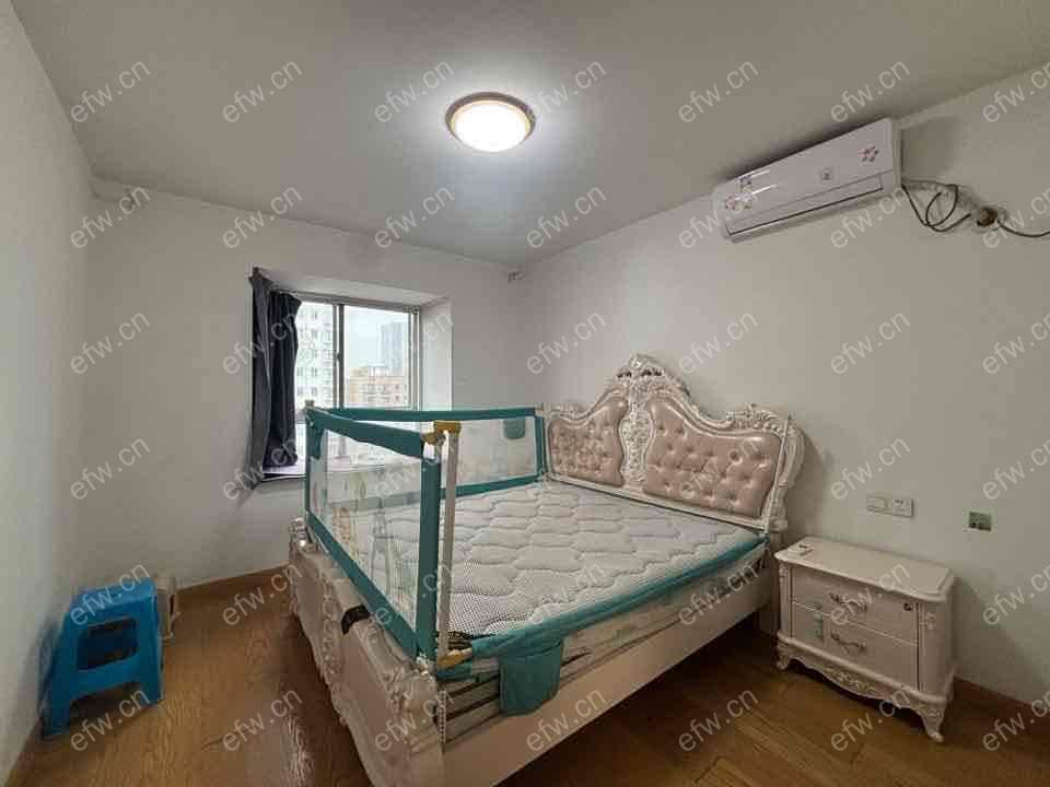 湖滨北苑精装自住整租两房