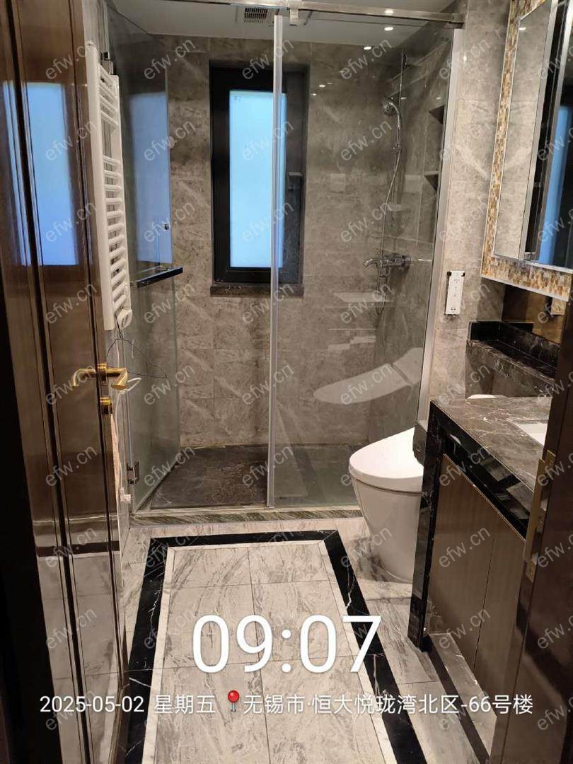 诚心出租，家电家具齐全