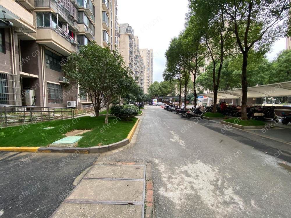 住友家园四期 商品房 中间楼层