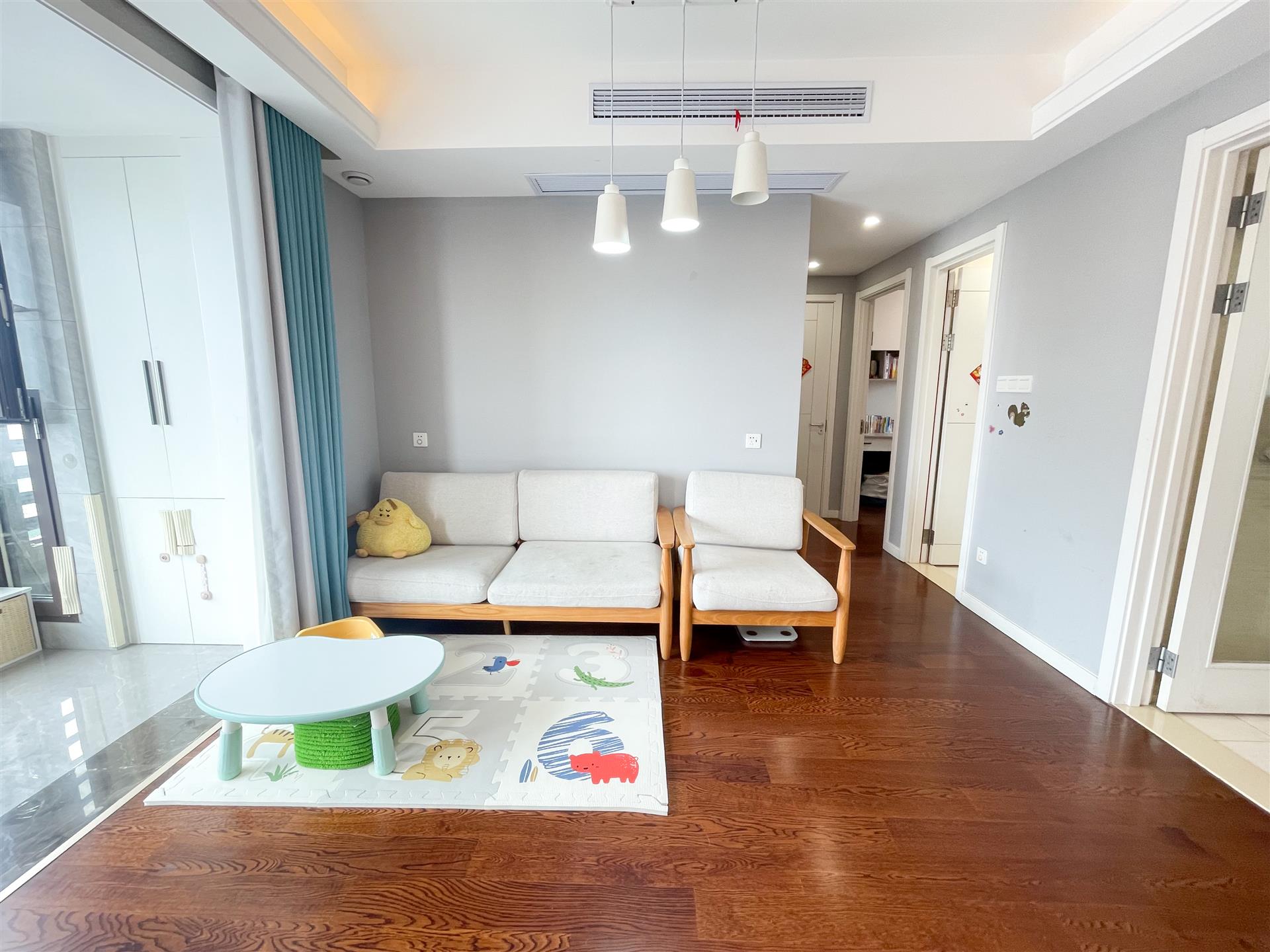 婚装全明东边户3房,万科天一玖著(凤天美庭) 格局工整合理