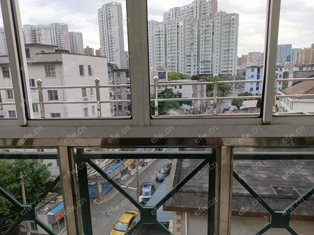 精装修，拎包入住