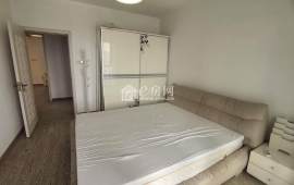 新欧风花园一期精装2室  随时看房 拎包入住