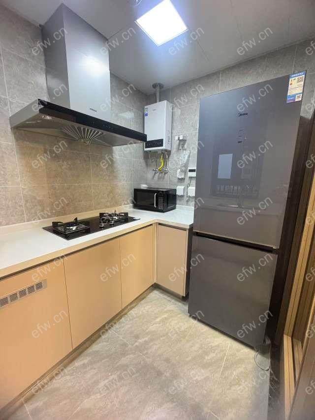 新惠东里（锦数双河苑）精装3室  随时看房 拎包入住