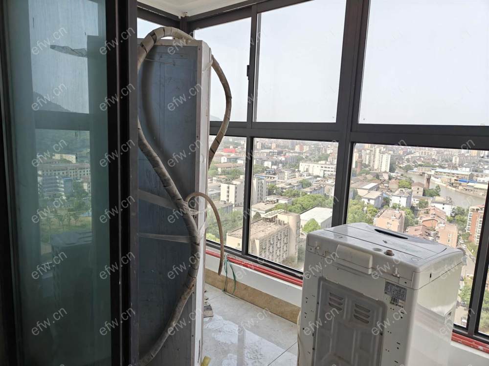 惠景家园精装2室  随时看房 拎包入住