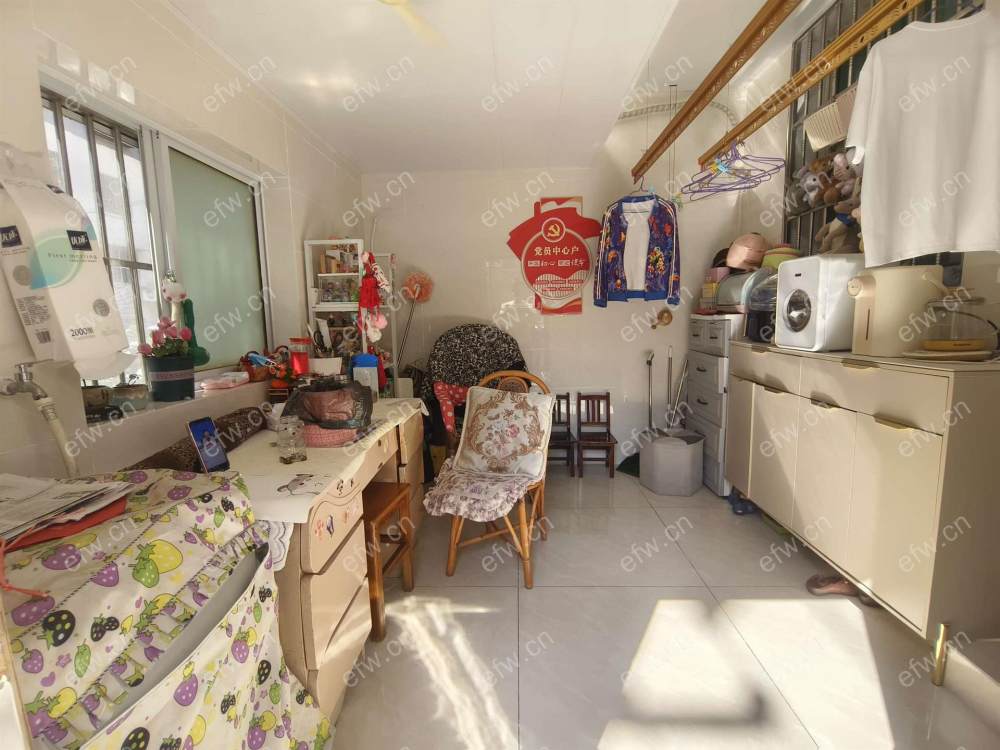 婚装全明东边户2房,刘潭二村 格局工整合