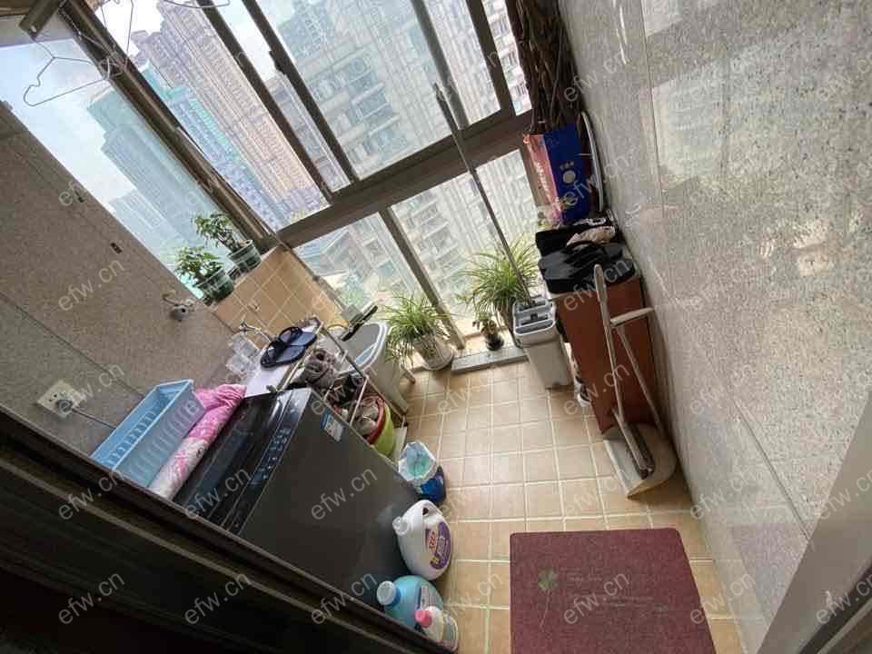 家电齐全 带飘窗 蔚蓝观邸 采光好 绿化好