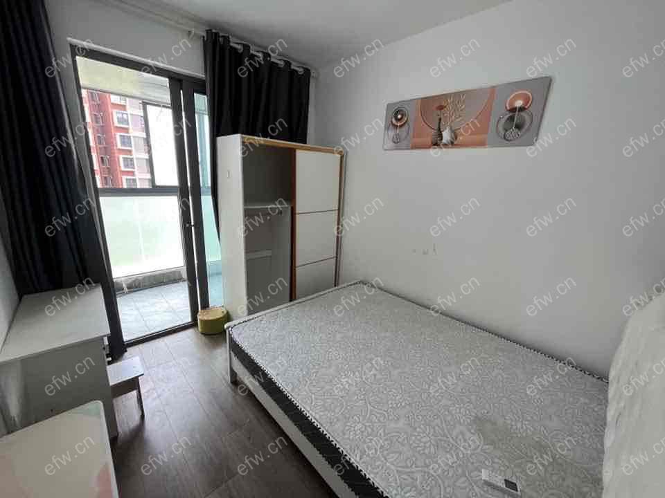 溪西云镜（云镜华庭）精装3室  随时看房 拎包入住