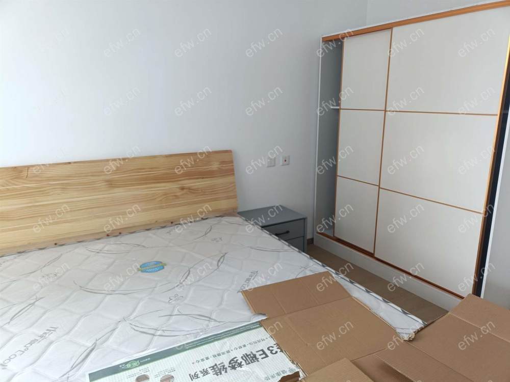 精装修出租