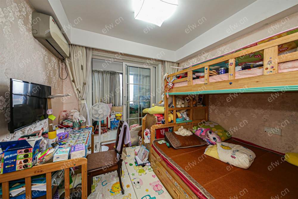 婚装全明东边户4房,盛世家园（二期） 格局工整合理