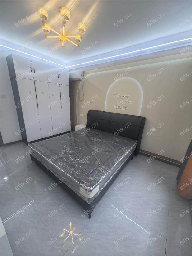 village 简装room房 位置 采