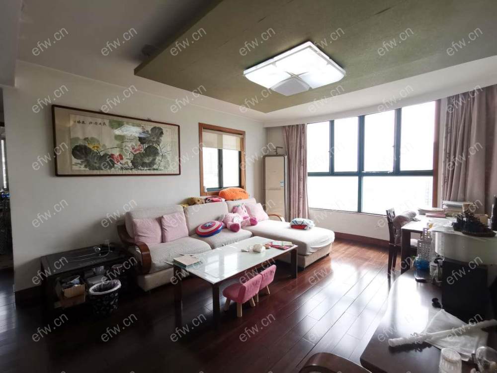 诚心出租，自住装修