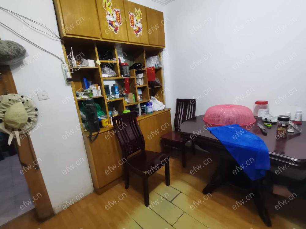 家电齐全 带飘窗 曹张新村 采光好 绿化好