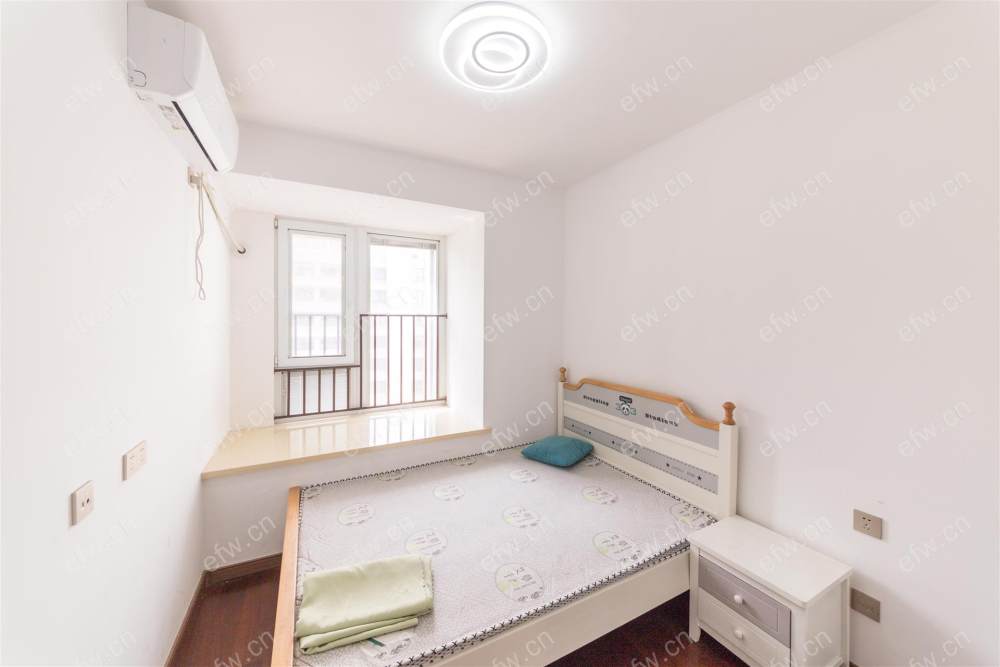 3房豪装拎包即住,旭辉时代城（一二期）尽享优雅品质,多重阳台+飘窗