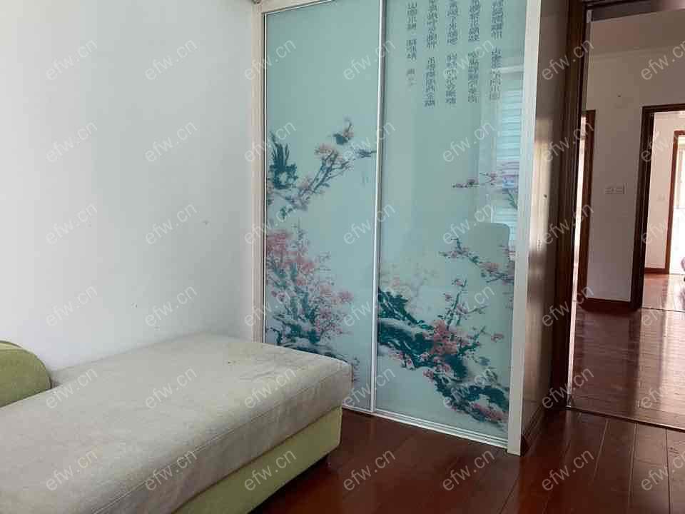 梨花家园 3室2厅.....