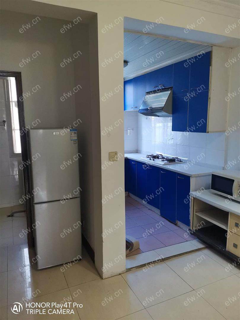 江阴巷 1室1厅，精装修，家具家电齐全，拎包入住