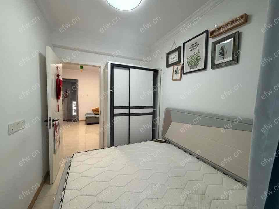 湖滨北苑精装自住整租两房