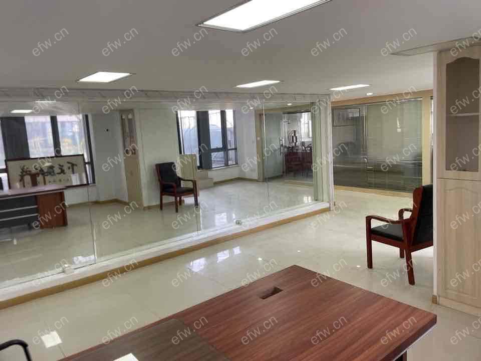花样年喜年(隐秀路) 4室2厅