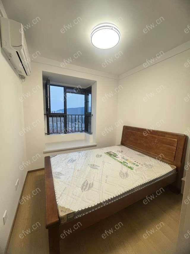 新惠东里（锦数双河苑）精装3室  随时看房 拎包入住