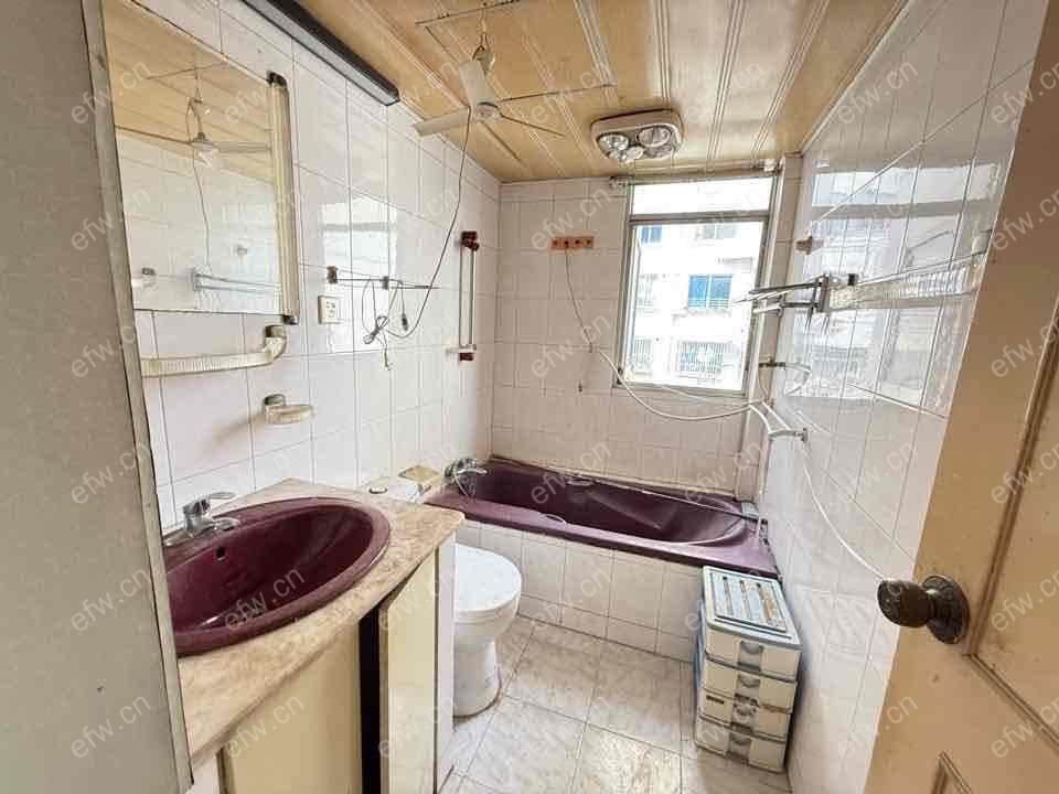 荷花里精装3室  随时看房 拎包入住
