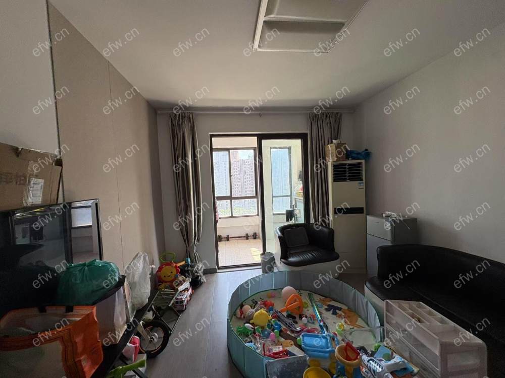 精装2房 靠近民丰地铁口 诚心出售