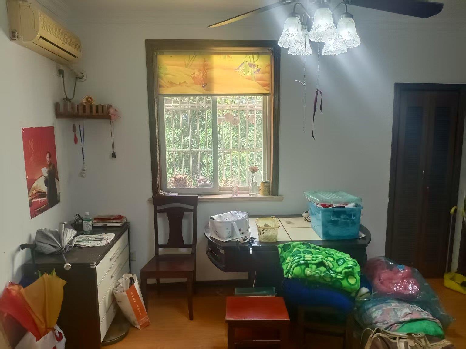 荷叶新村