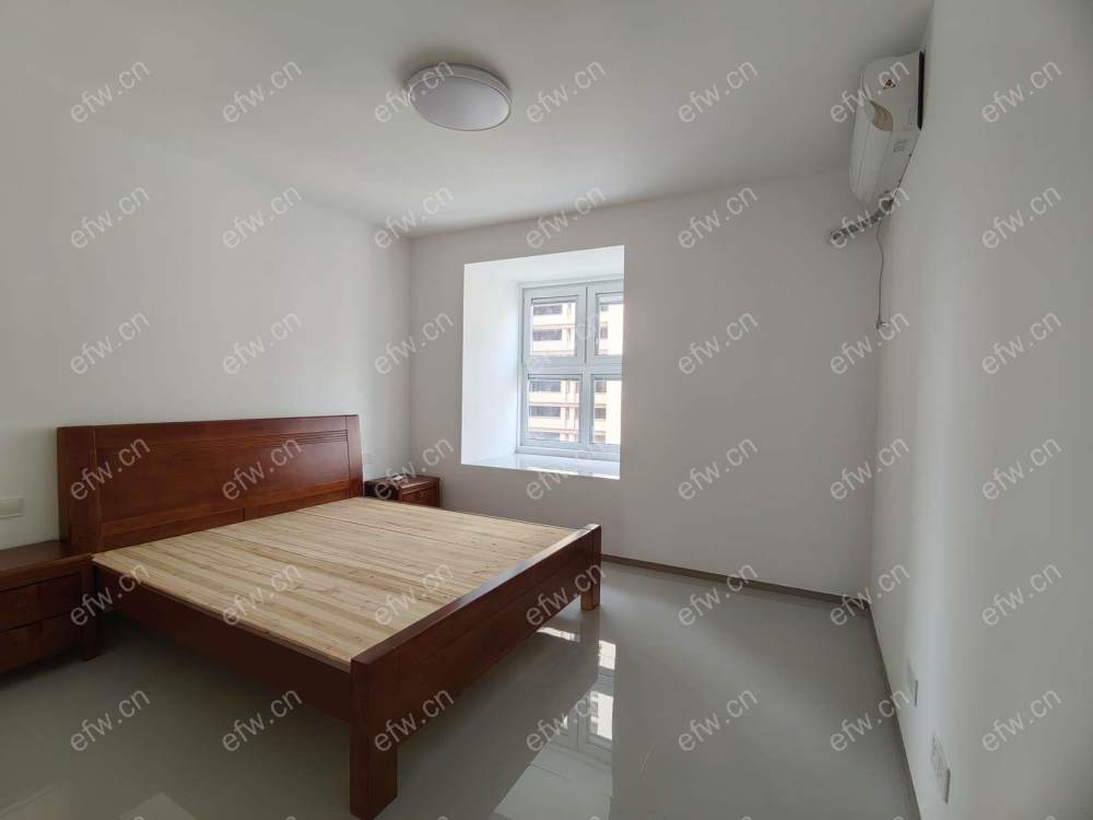 village位置好，环境优雅，area平米精装room房