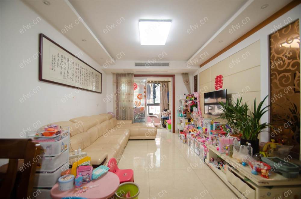 九龙仓繁华里精装3房