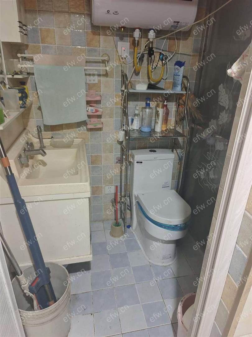 看房方便      自住装修