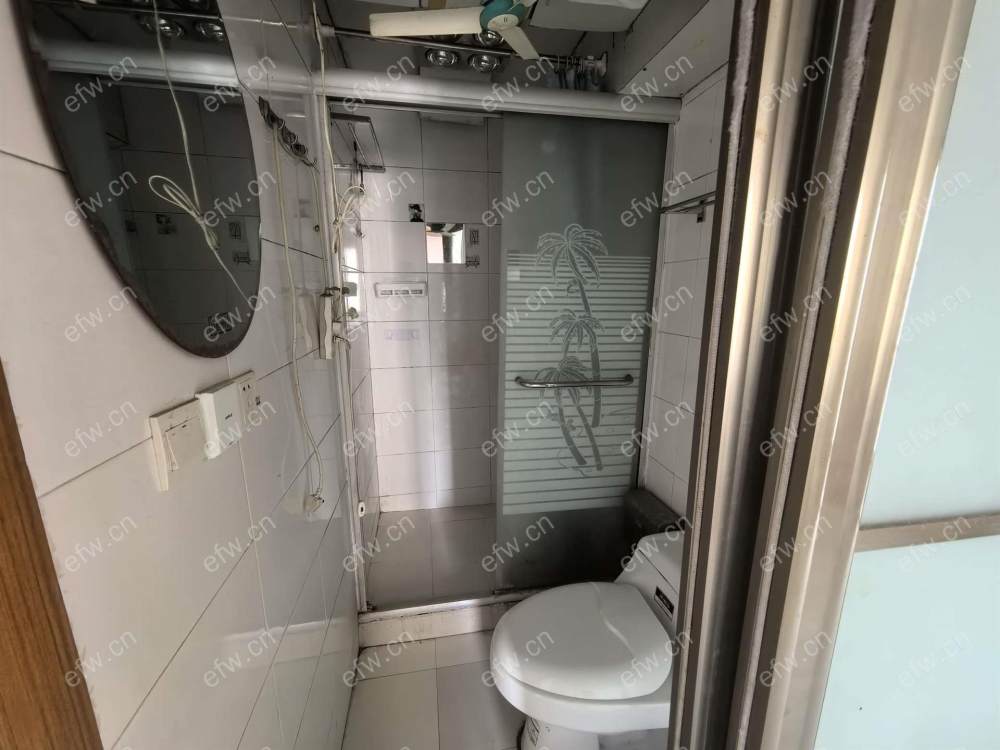 惠华新村精装2室  随时看房 拎包入住