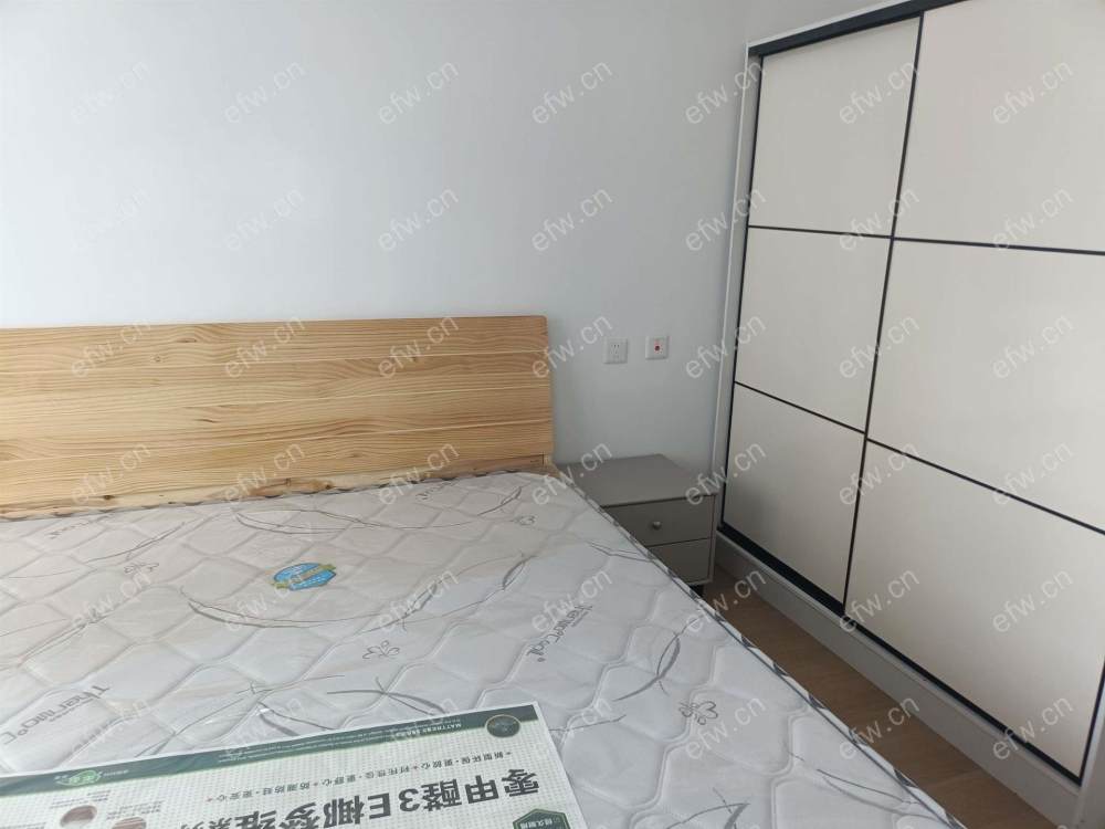 精装修出租