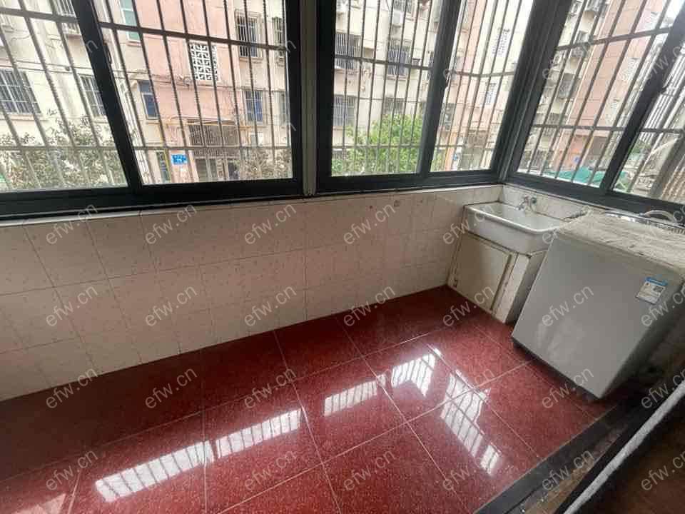 荷叶新村   家电齐全 拎包入住
