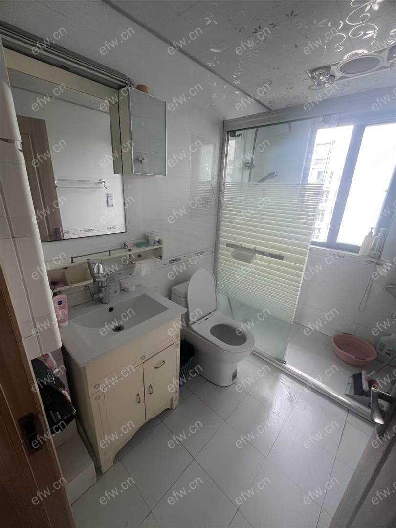 管舍山家园南区精装3室  随时看房 拎包入住