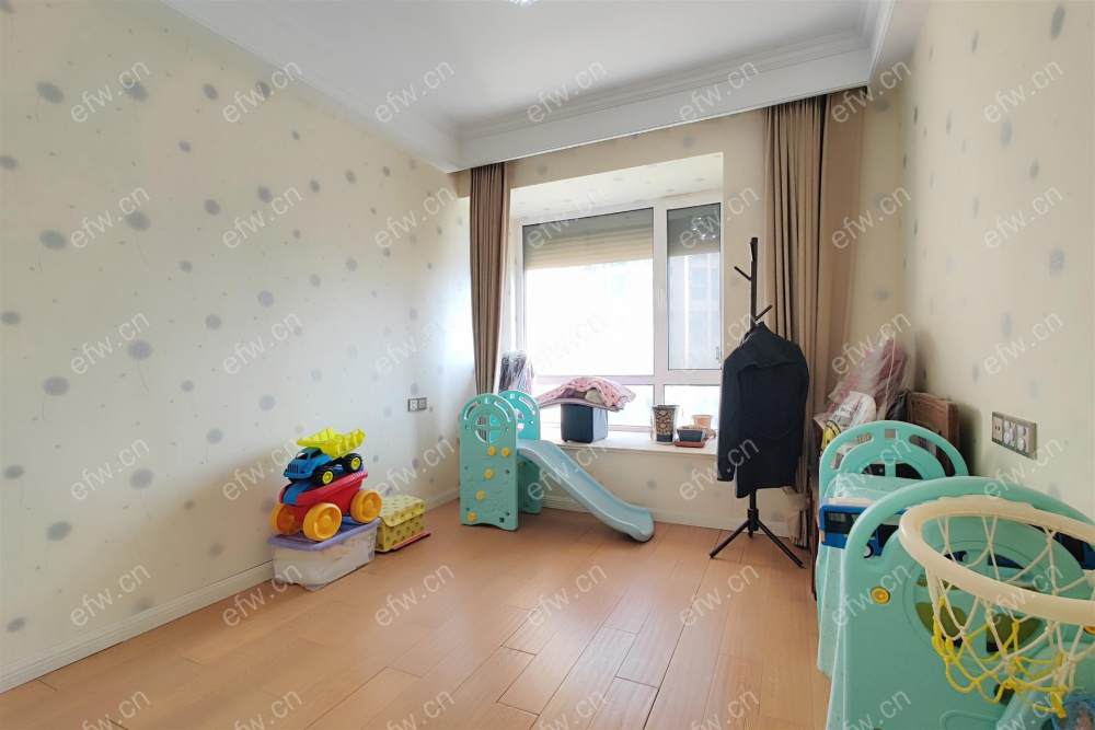 晶品公寓 精装修拎包入住