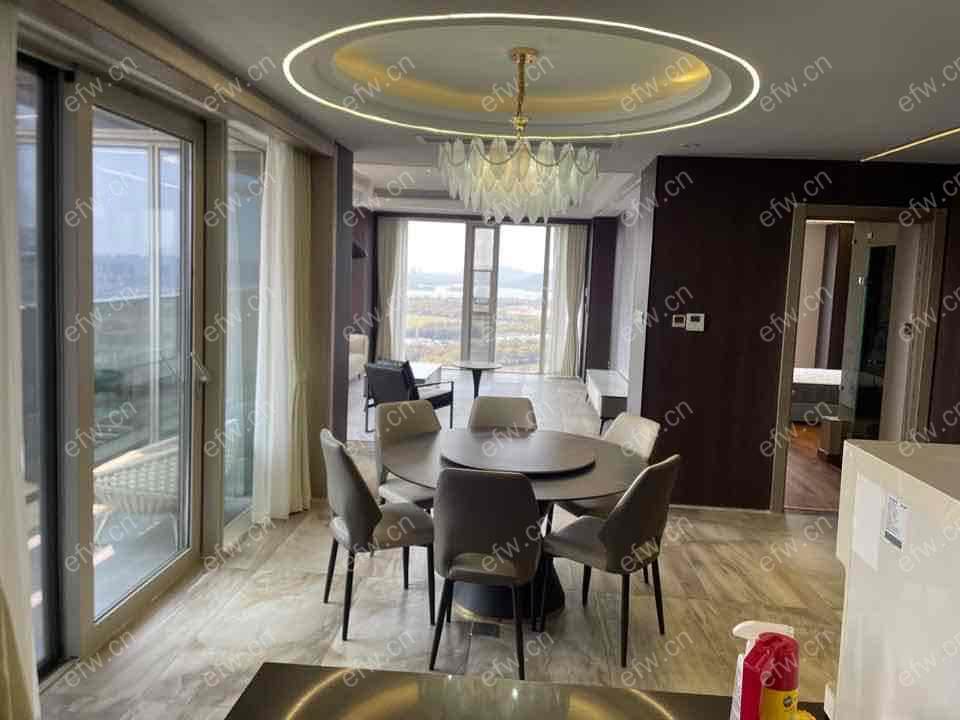 蠡湖香樟园精装4室  随时看房 拎包入住