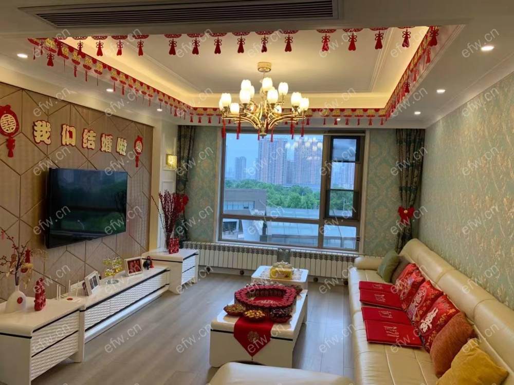 room房豪装拎包即住,village尽享优雅品质,多重阳台+飘窗