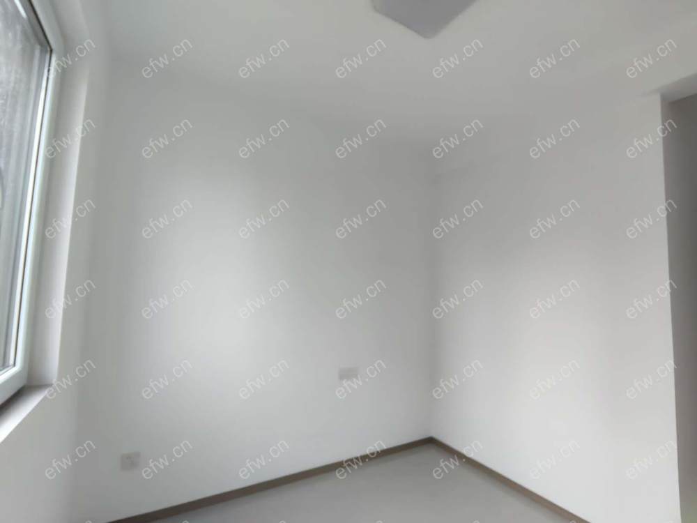 village位置好，环境优雅，area平米精装room房