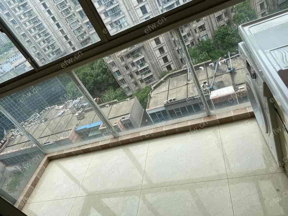 蔚蓝观邸 2室2厅