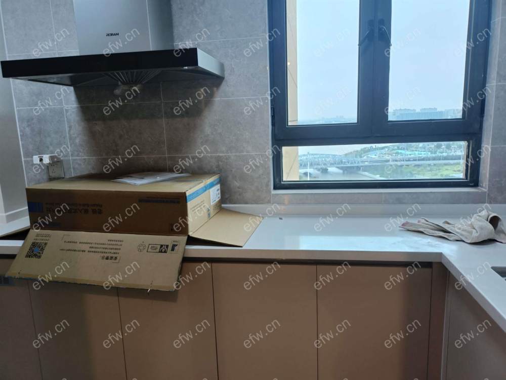 新惠东里（锦数双河苑）精装3室  随时看房 拎包入住