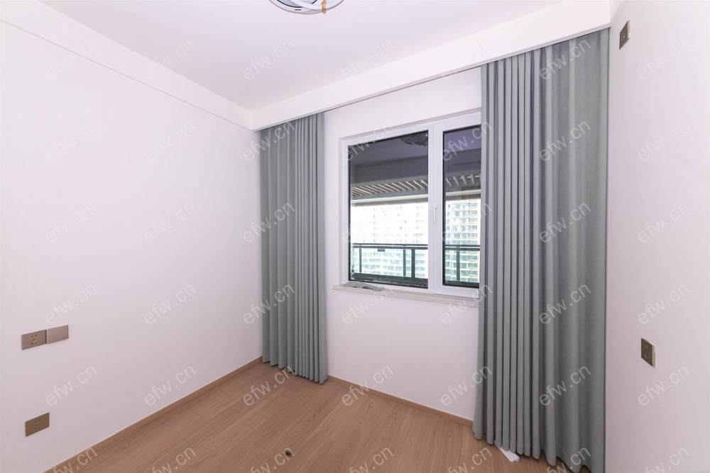 精装修三房，看房方便