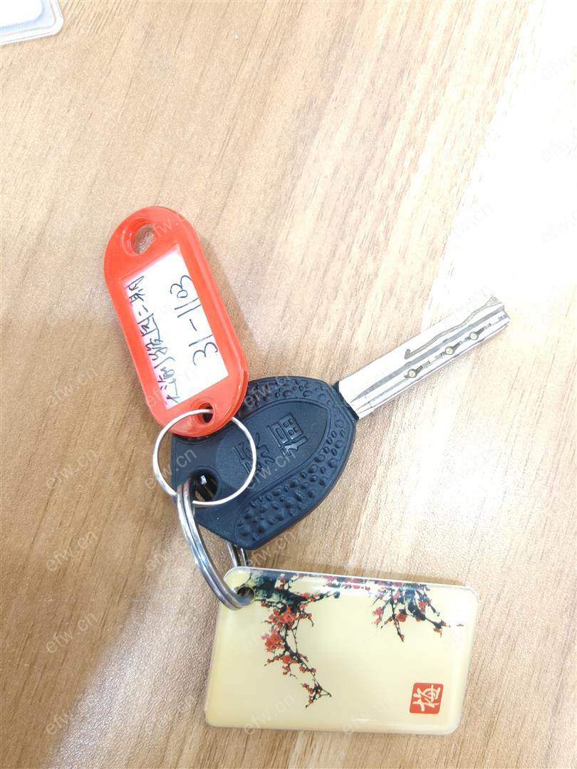 天渝骏园小三房，新装修次出租   租房钥匙 放在门口德祐