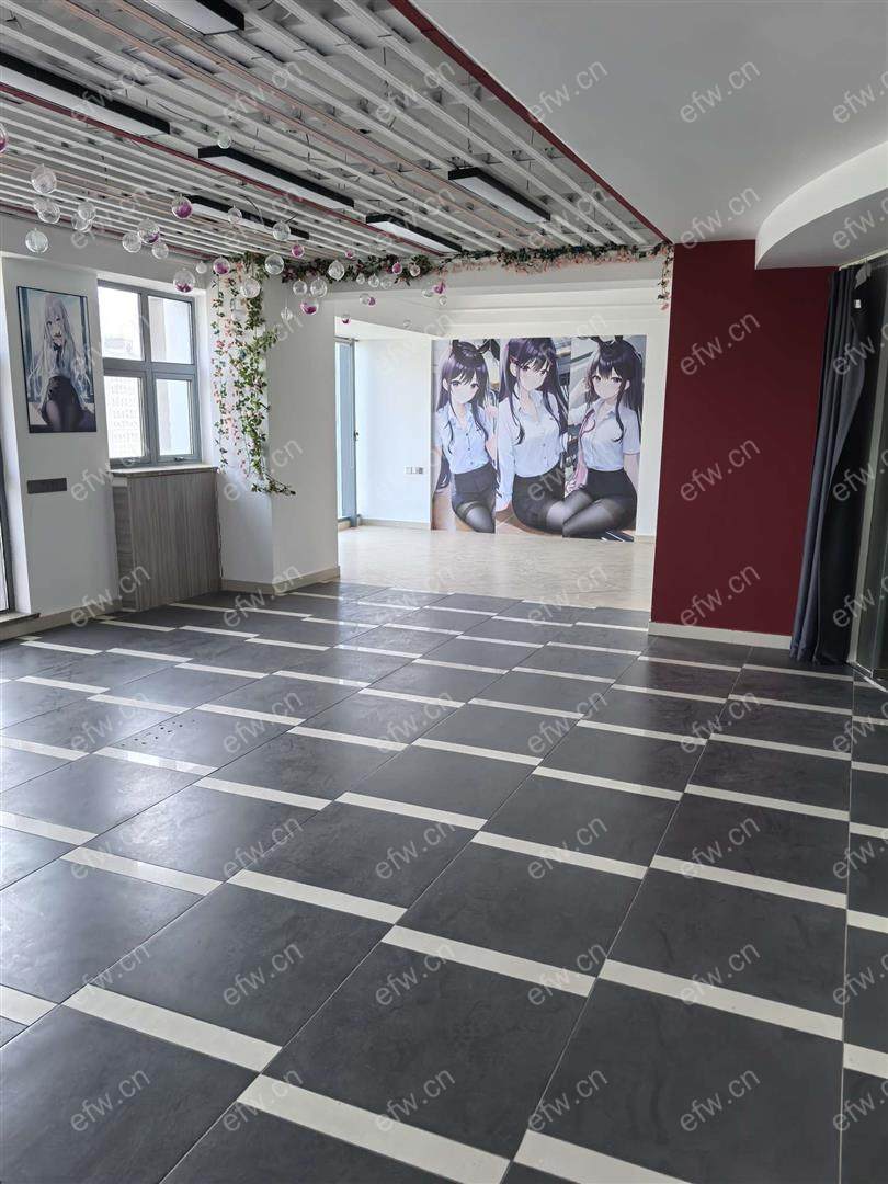 名品城 4室2厅   打通了，随时看房